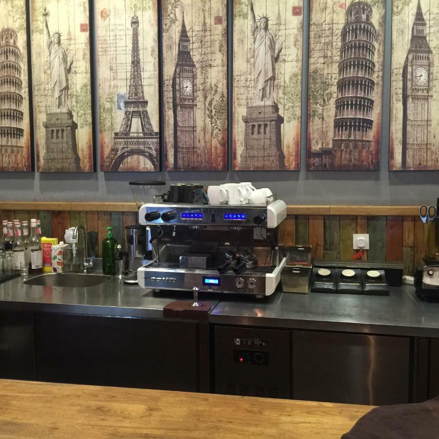 Harbin Walker Coffee Hotel Экстерьер фото