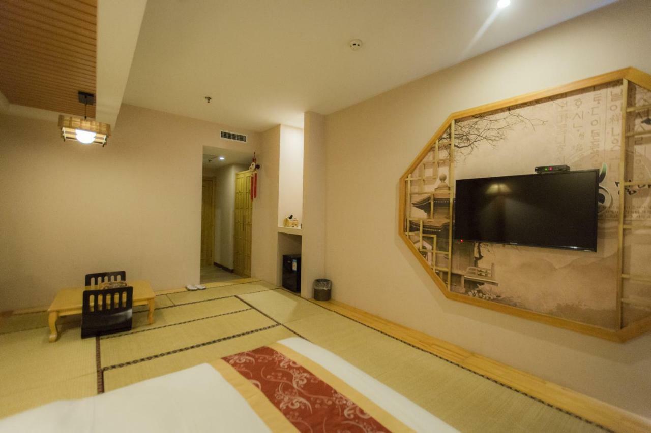 Harbin Walker Coffee Hotel Экстерьер фото