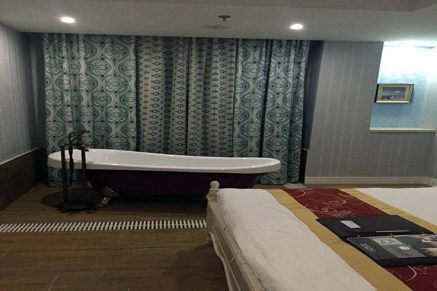 Harbin Walker Coffee Hotel Экстерьер фото